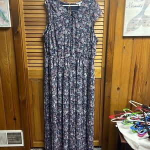 Navy blue, white, and purple flowered long dress.  Size 3xl